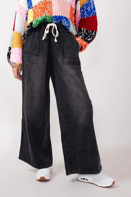 Carpenter Wide Leg Denim Pants for Women in Charcoal | DS0498-CHARCOAL Fashionable Tapered Leg Pants