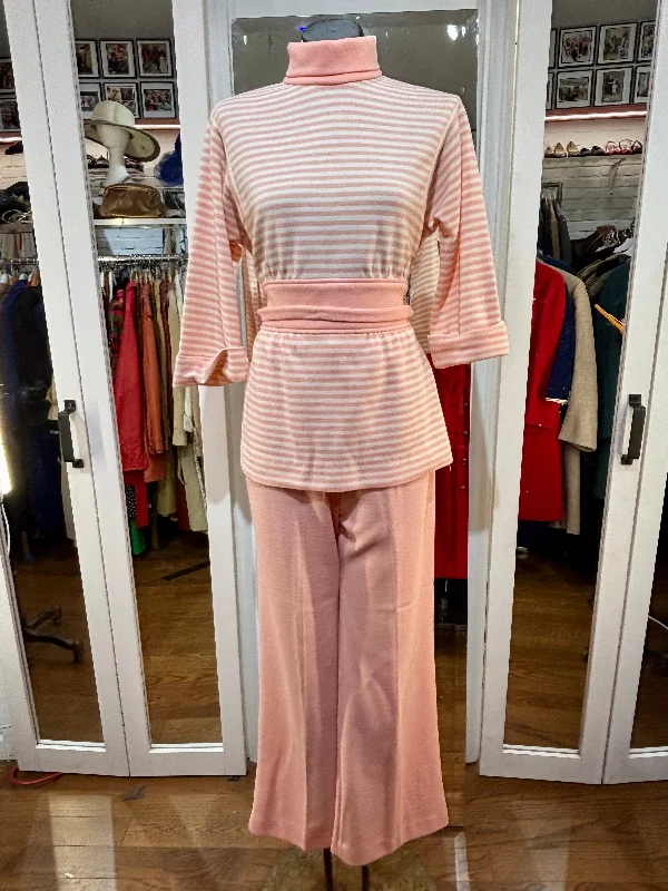 70’s Pink Stripe Top 2 Piece Pant Set By R&K Knit Size 14 Slim-Fit Khaki Pants