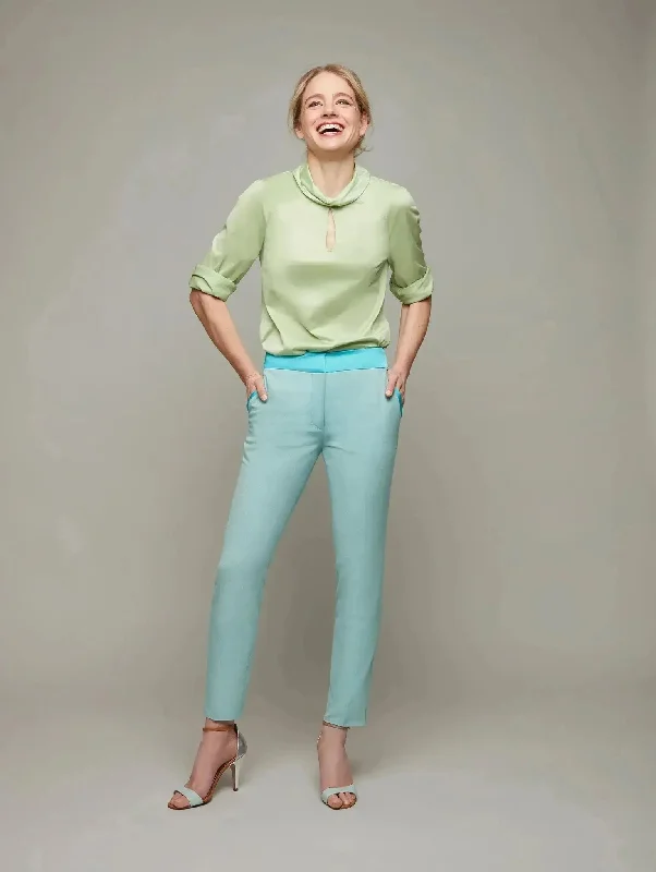 HOSTA | Easy Key-hole Blouse Elegant Office Blouse