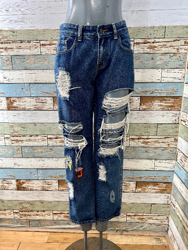00’s Dark Blue Denim Pants With Tear and Patches by Sand & Sage Sleek Black Pants