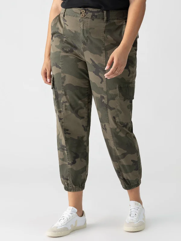 Rebel Standard Rise Pant Hiker Camo Inclusive Collection Modern Stretch Trousers