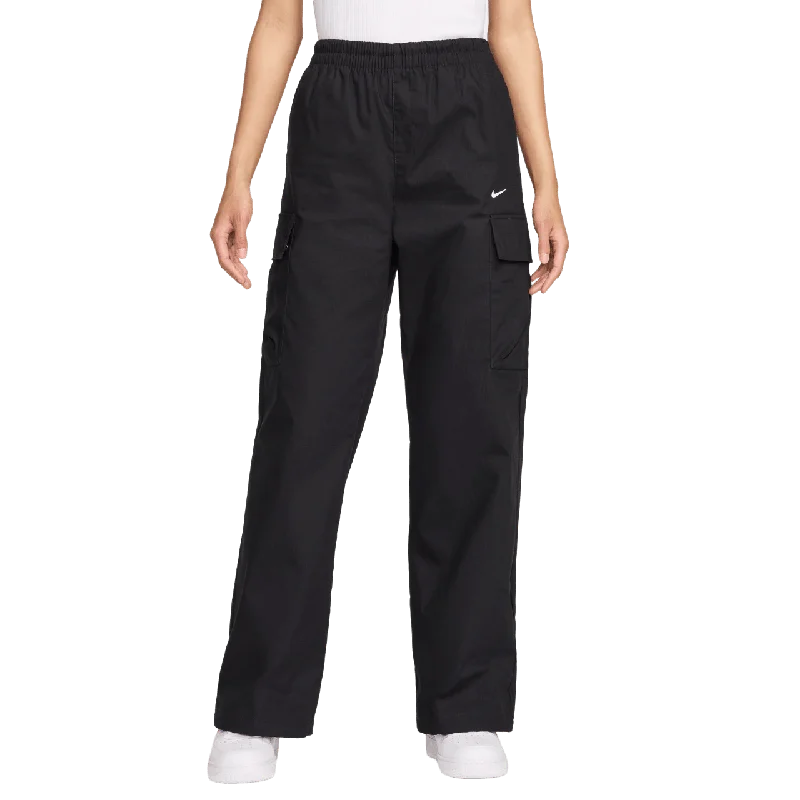 Women's Mid-Rise Woven Cargo Pants (FV7643-010) Trendy Wide-Leg Pants