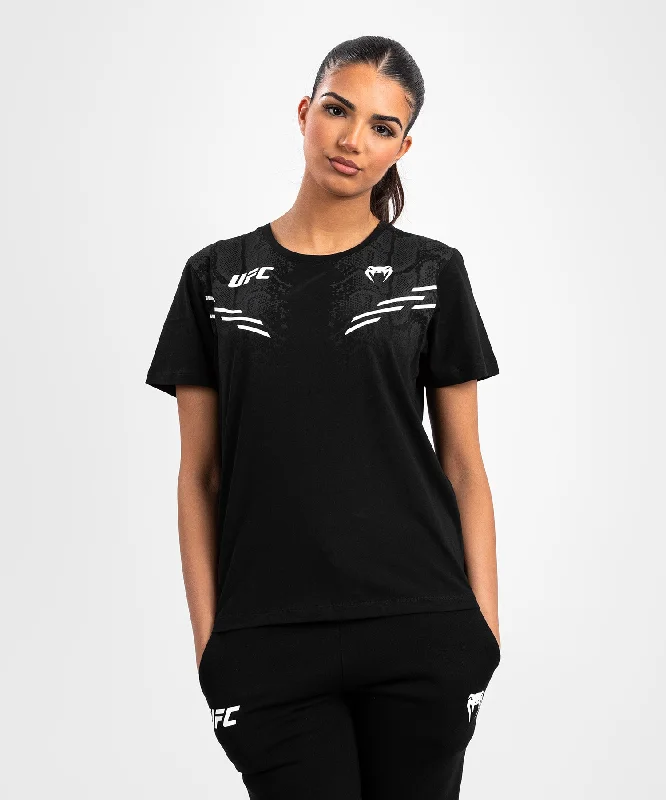 T-shirt à manches courtes pour Femmes UFC Adrenaline by Venum Replica - Noir Embroidered Appliqued Beaded T-shirt à manches courtes pour Femmes UFC Adrenaline by Venum Replica - Noir Embroidered Appliqued Beaded