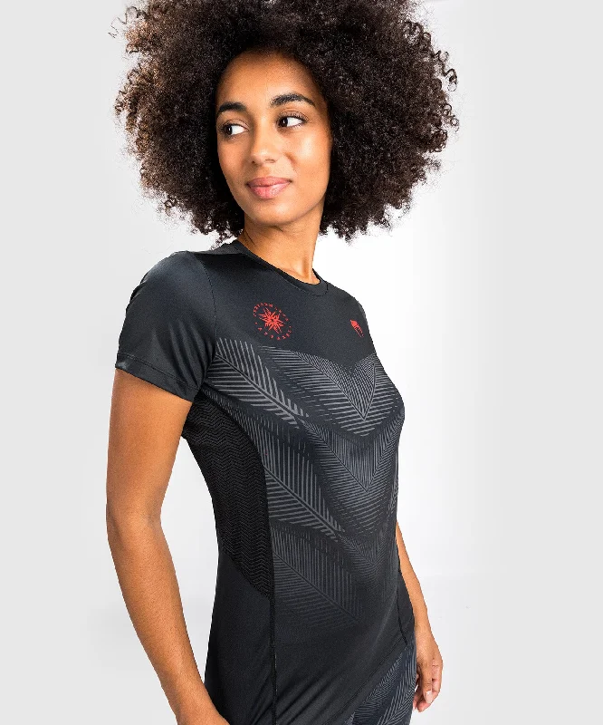T-Shirt Dry Tech Venum Phantom - Pour Femmes - Noir/Rouge Chenille Blend Fleece Blend Nylon Blend