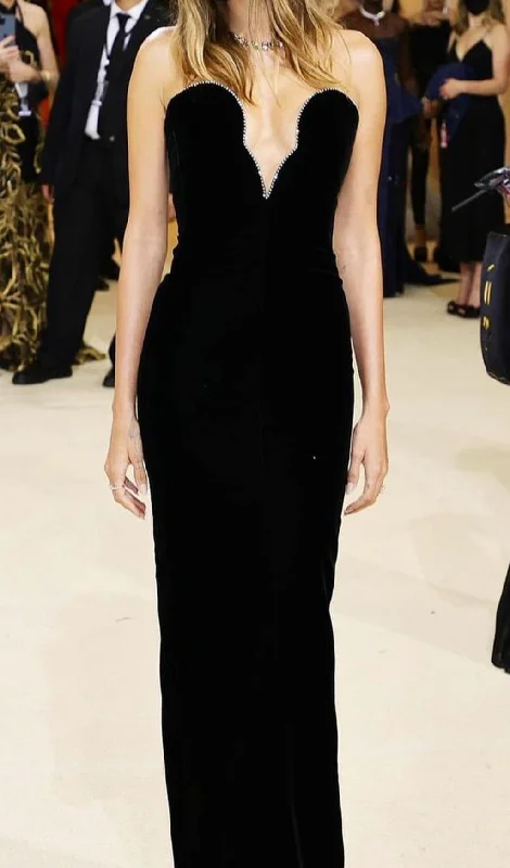 BLACK OFF SHOULDER DEEP V BANDAGE MAXI DRESS Cozy Knit Maxi Dress