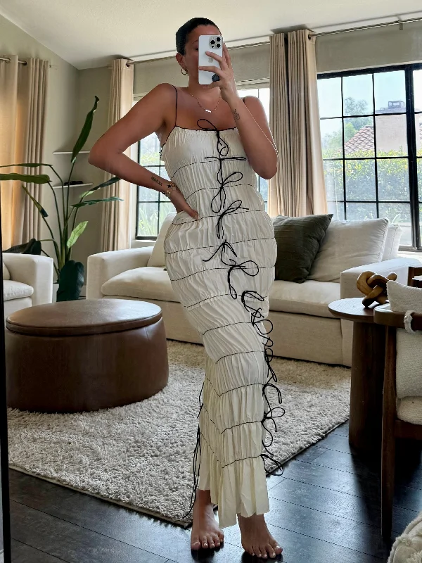 Jenna Maxi Dress (Beige) Fashionable High-Waist Maxi Dress