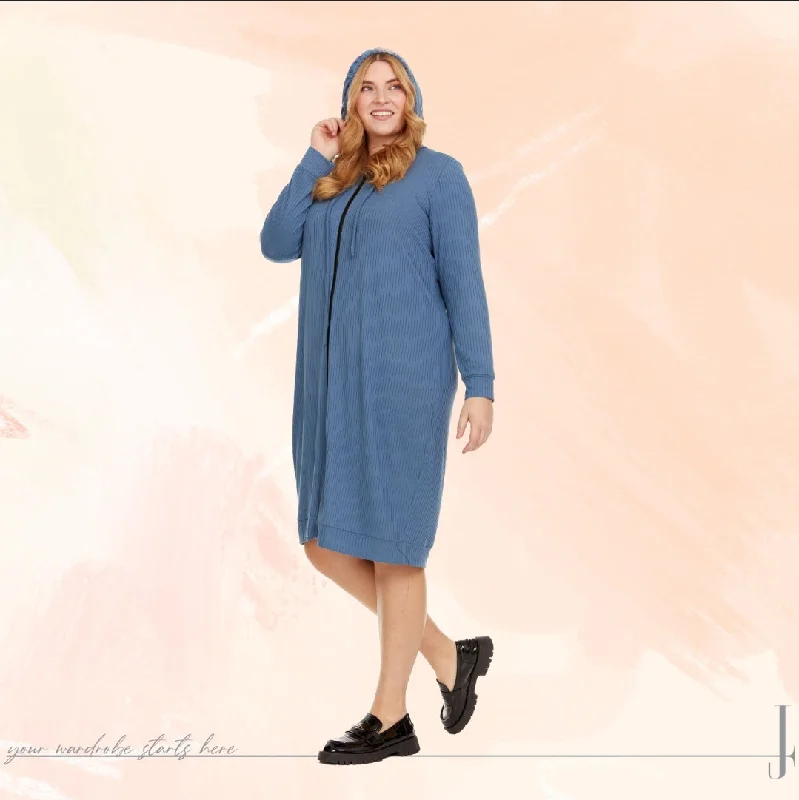 Carrie Denim Dress 298 plus