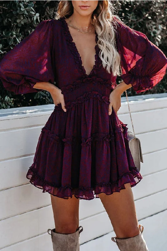 Deep V-Neck Backless Ruffled Mini Dress Stylish Short-Sleeve Mini Dress
