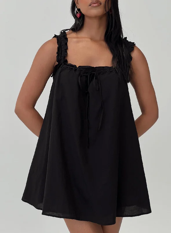 Swing Mini Dress Black Petite Fashionable Summer Mini Dress