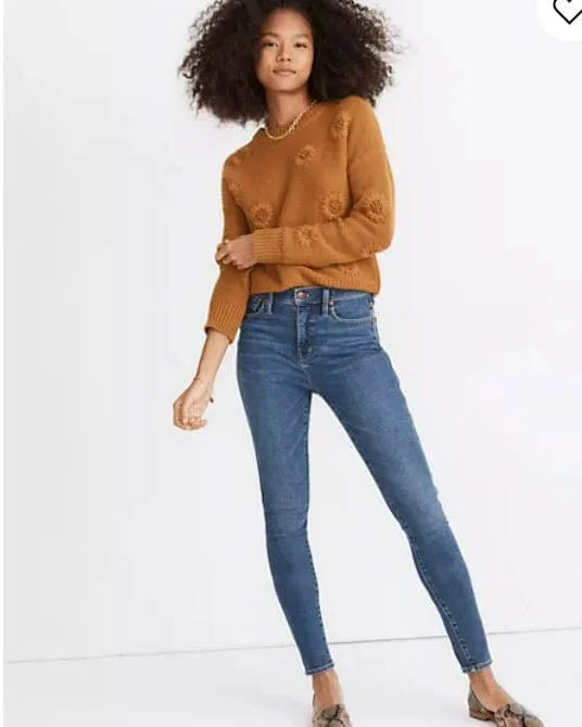 "10" High-Rise Skinny" Jeans Fashionable Raw Hem Bootcut Jeans