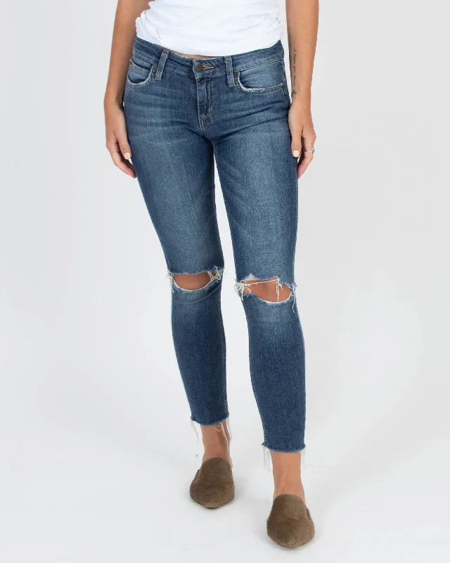 Frayed Skinny Jeans Stylish High-Waist Skinny Denim