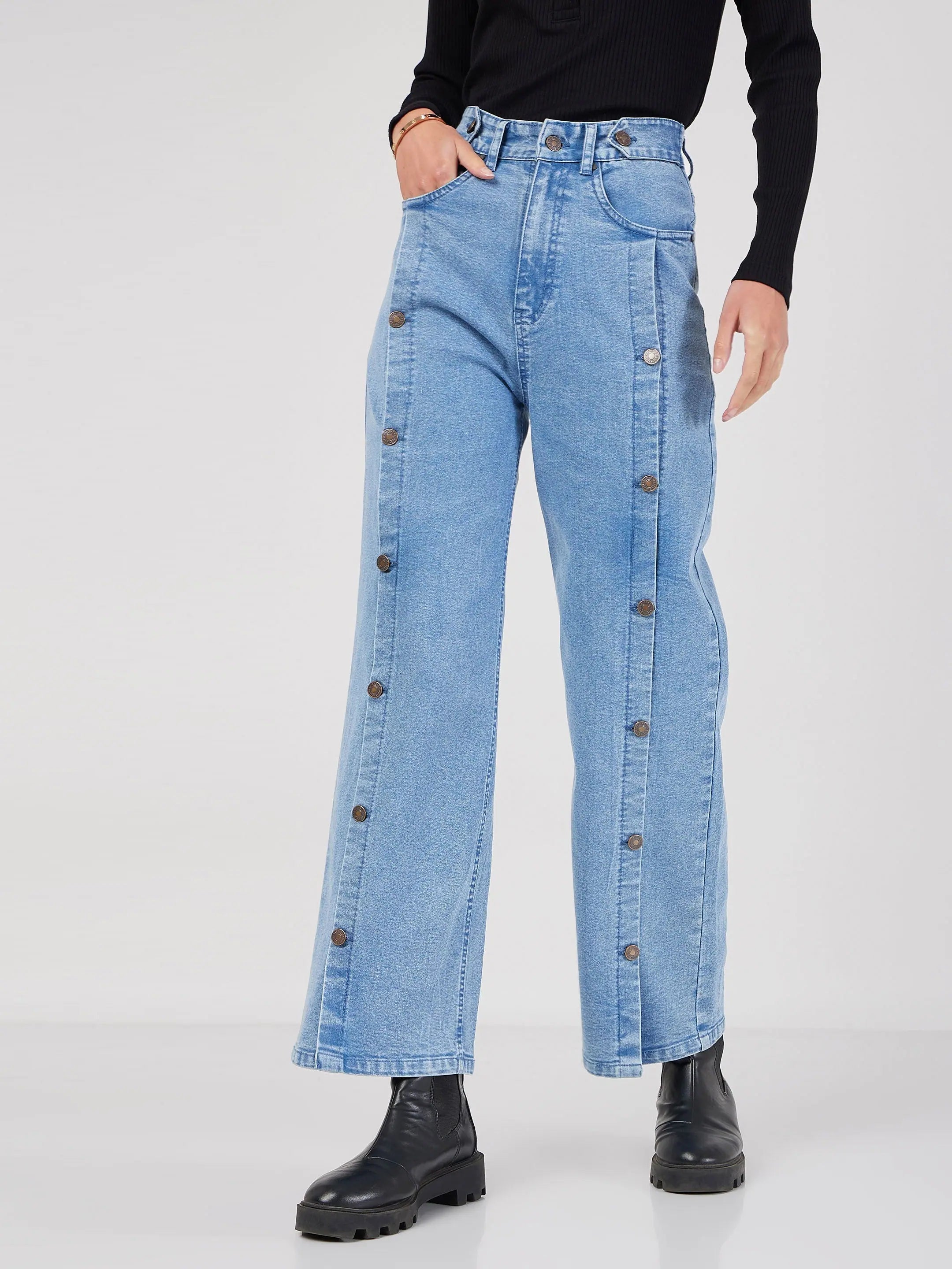 Women Blue Front Button Straight Jeans-SFJEAN0449XS Casual Skinny Fit Jeans