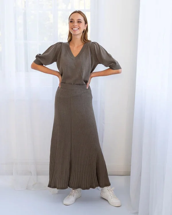 KHAKI